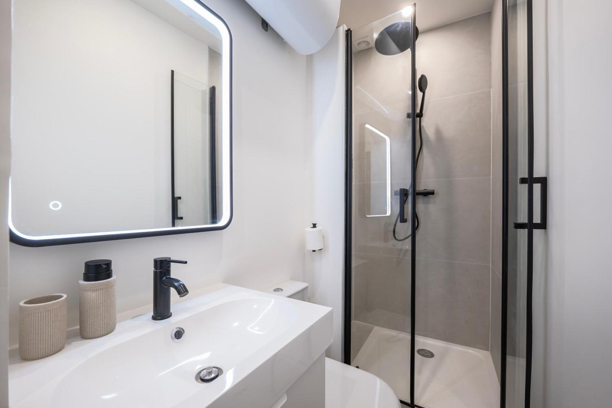 Renovated Studio Walking Distance To Paris Монруж Экстерьер фото